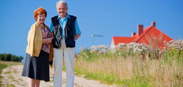 Long Distance Caregiving tips